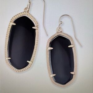 Kendra Scott Elle Gold Drop Earrings in Black Opaque Glass